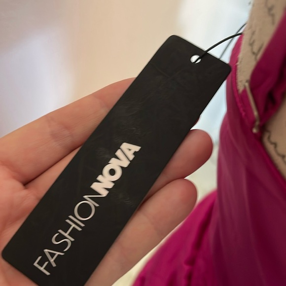 Fashion Nova | Women’s Magenta Asymmetrical Ruched Dress Size Large - Picture 15 of 16